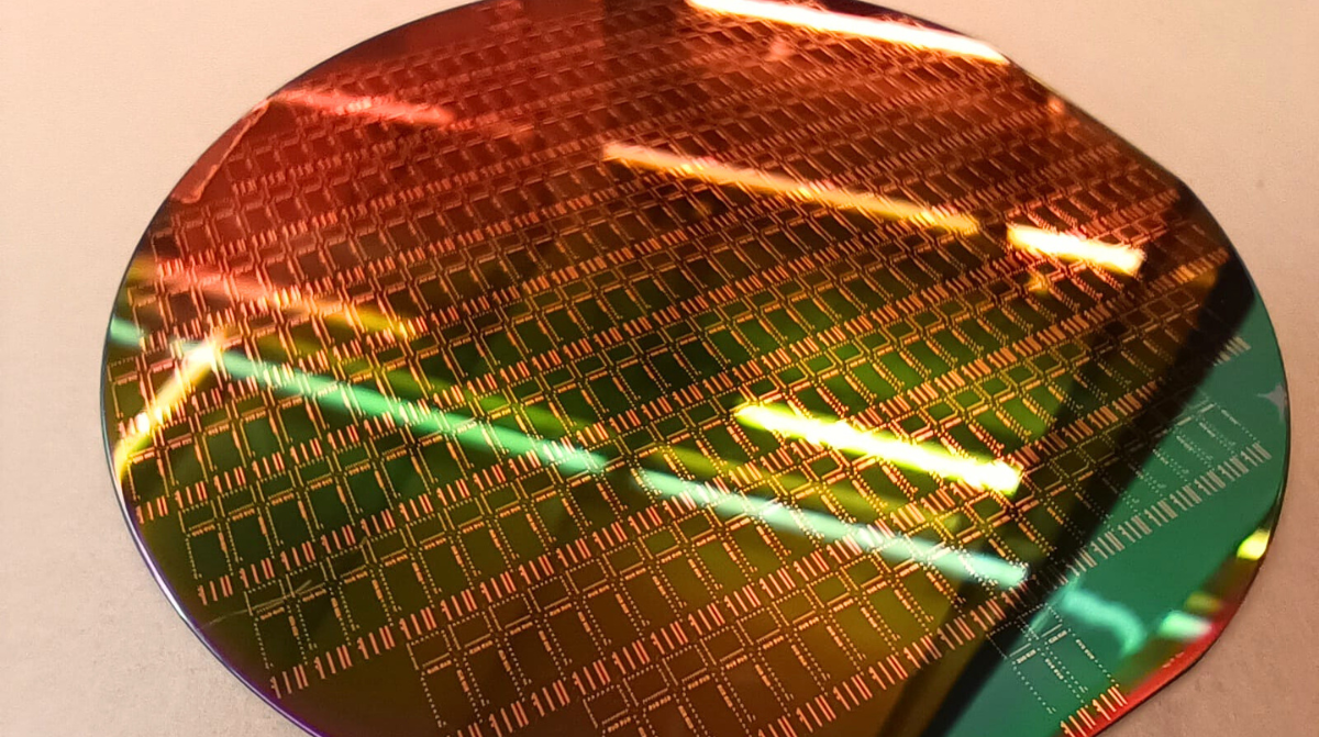 INESC MN is applying its know-how in microfabrication targeting the industrialization of processes for integrated optical circuits in collaboration with Picadvanced